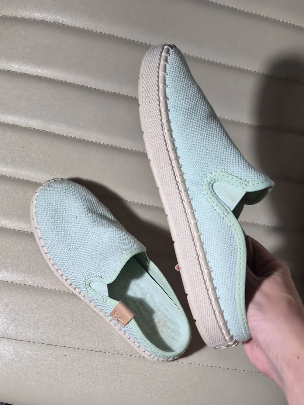 UGG Light Mint Slip-On Women’s Espadrille Sneakers Womens 6